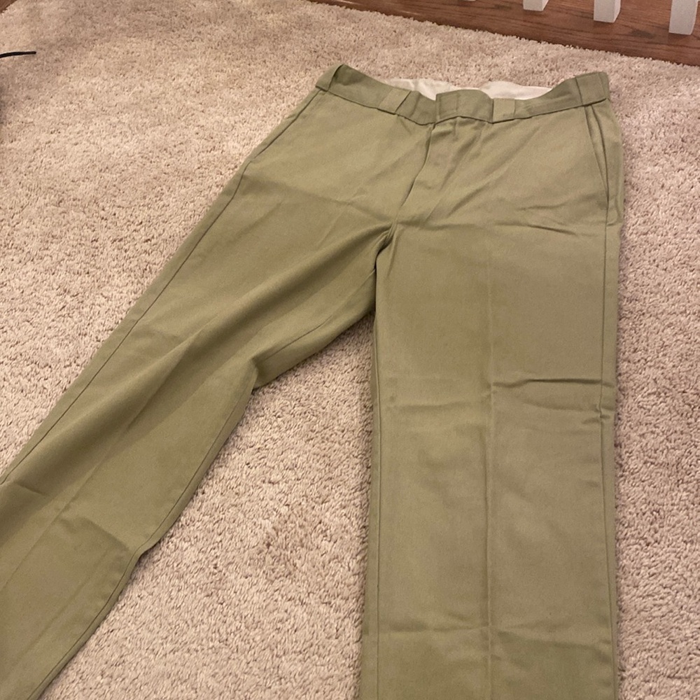 Men Khaki Pants